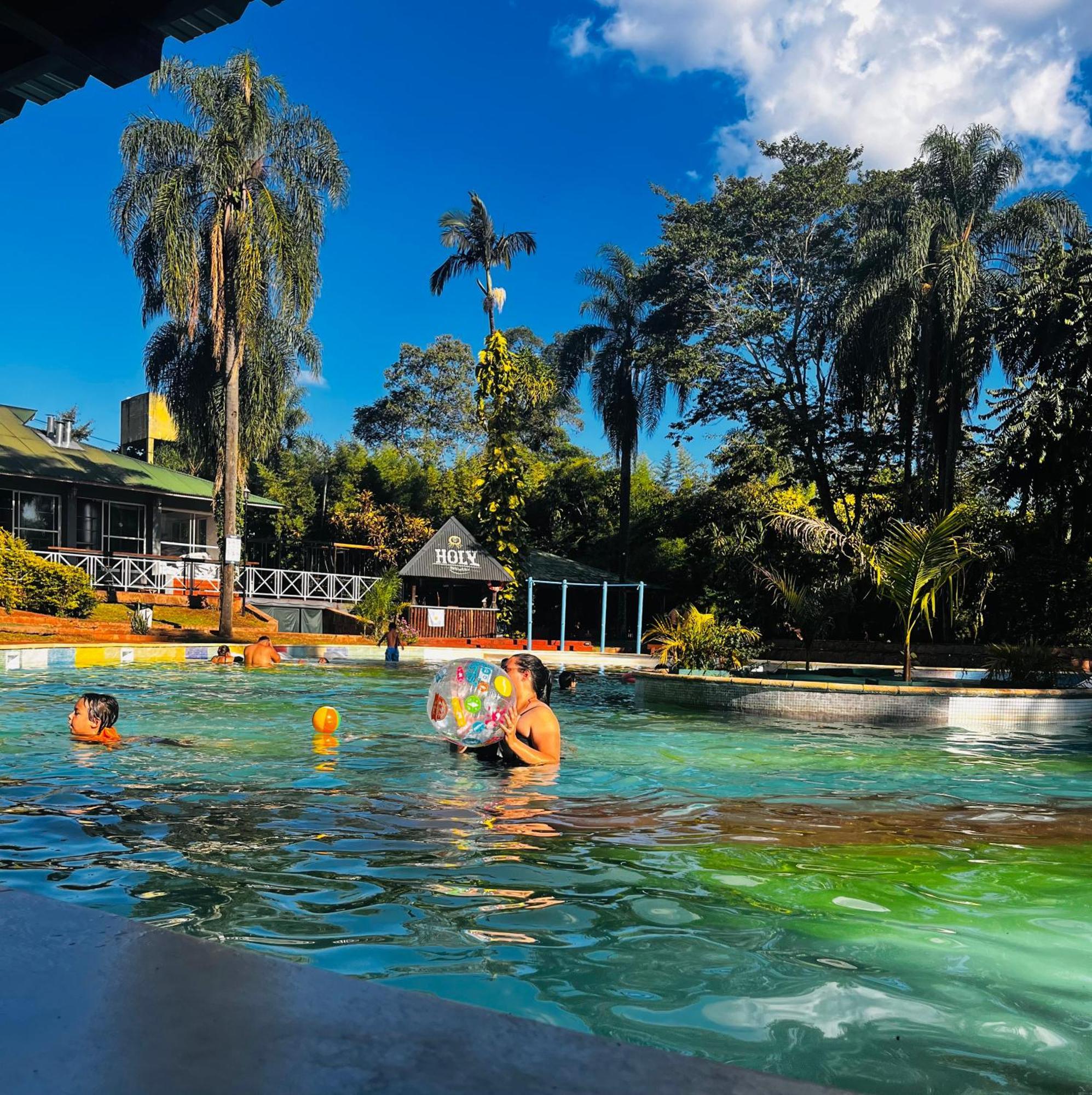 Beer Hotel Iguazu Puerto Iguazú Dış mekan fotoğraf